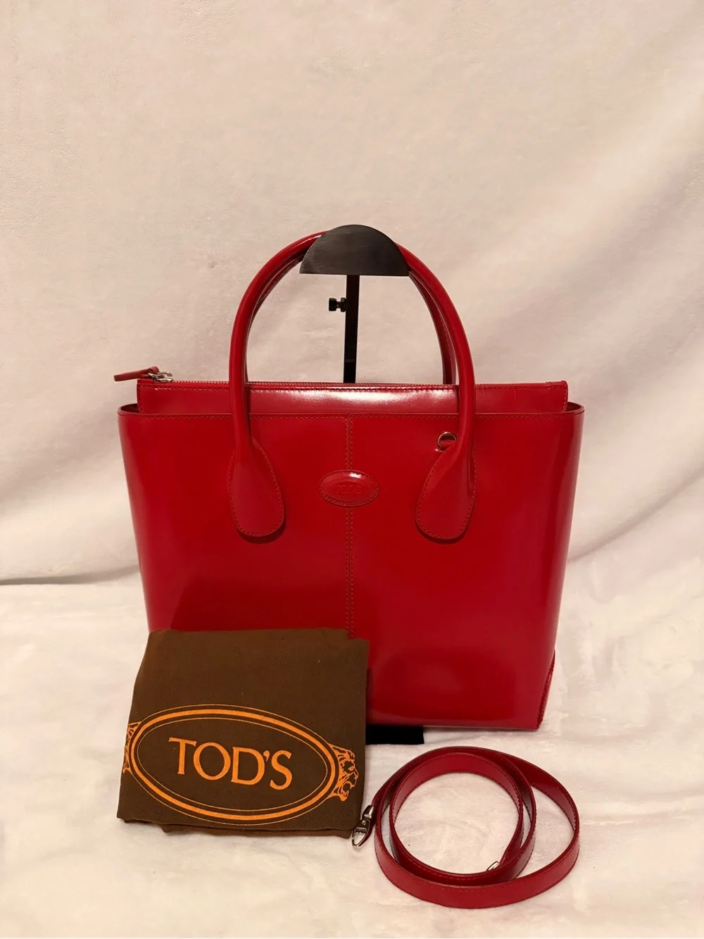 Tod's Red Patent Leather Medium D-Bag Tote